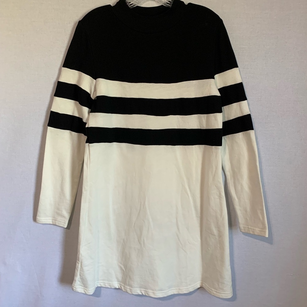 Womens Striped Color Block Long Sleeve Dress Size Medium 100% Cotton Dress